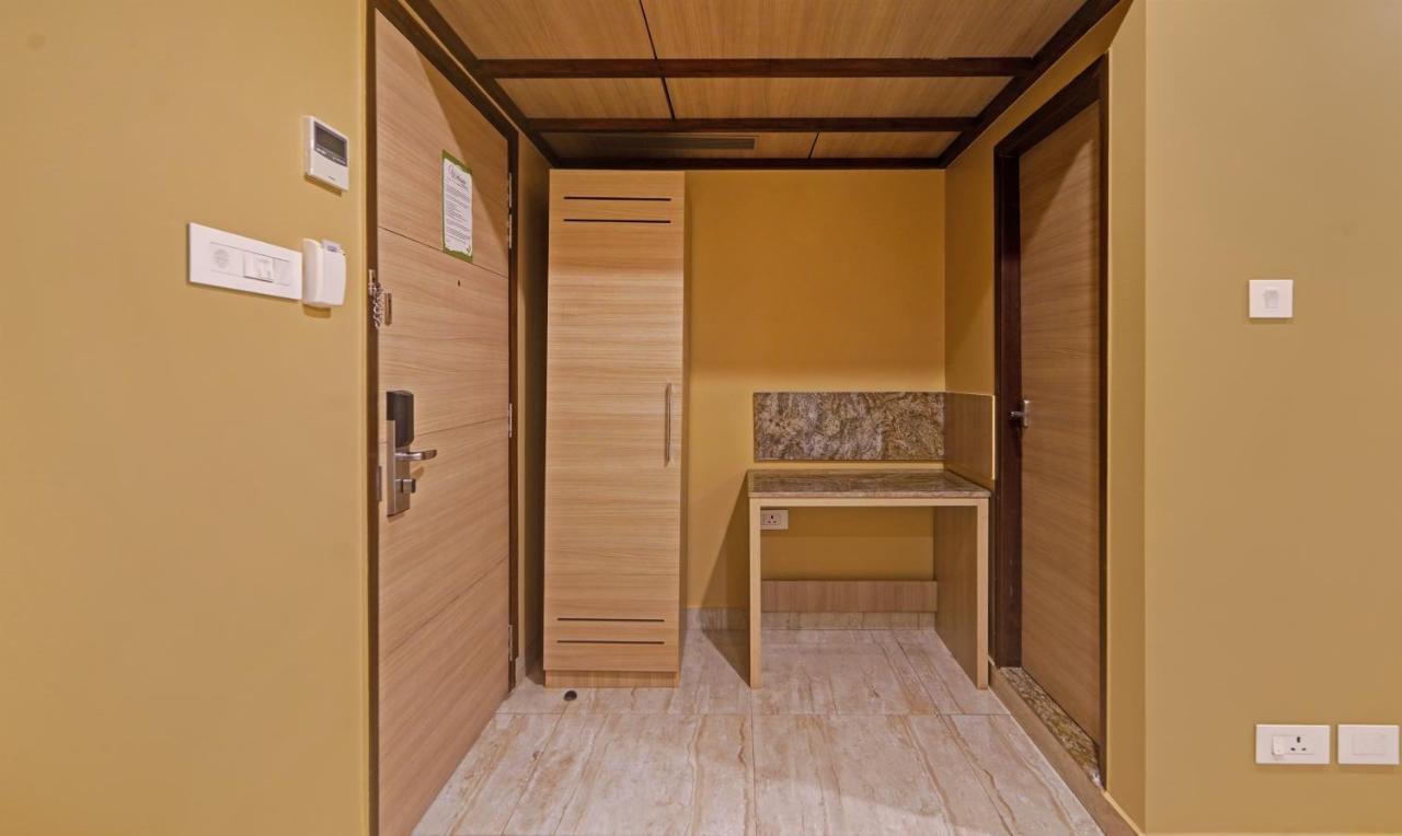Treebo Fourth Avenue Hotell Chennai Exteriör bild