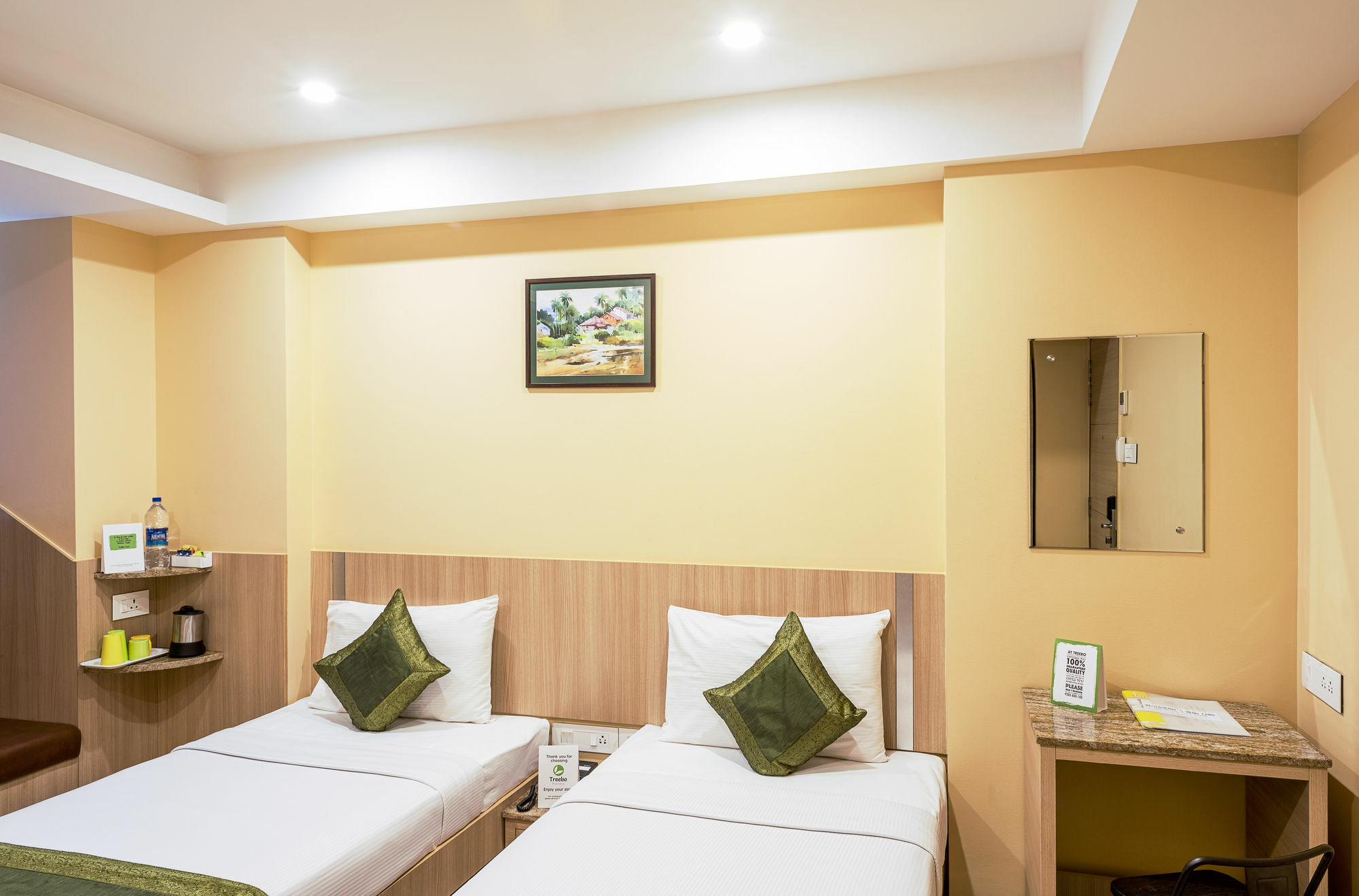Treebo Fourth Avenue Hotell Chennai Exteriör bild